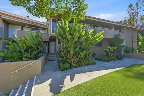 $819,000 | 7538 Gibraltar Street, Unit D, Carlsbad, CA 92009