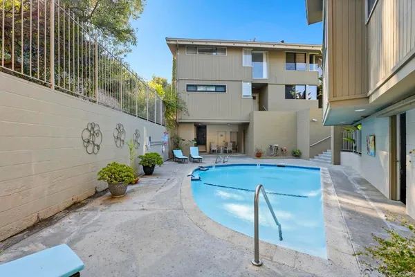 $799,000 | 7538 Gibraltar Street, Unit D, Carlsbad, CA 92009