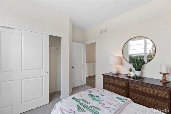 $259,900 | 2 Aspen At Riverstone, Florissant, MO 63031
