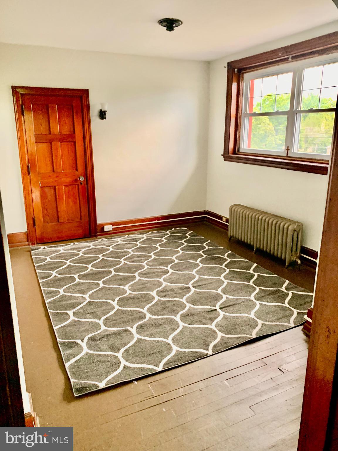 420 Heulings Avenue, Unit 2S Riverside, NJ 08075 - Photo 11 of 11 a view of a bedroom