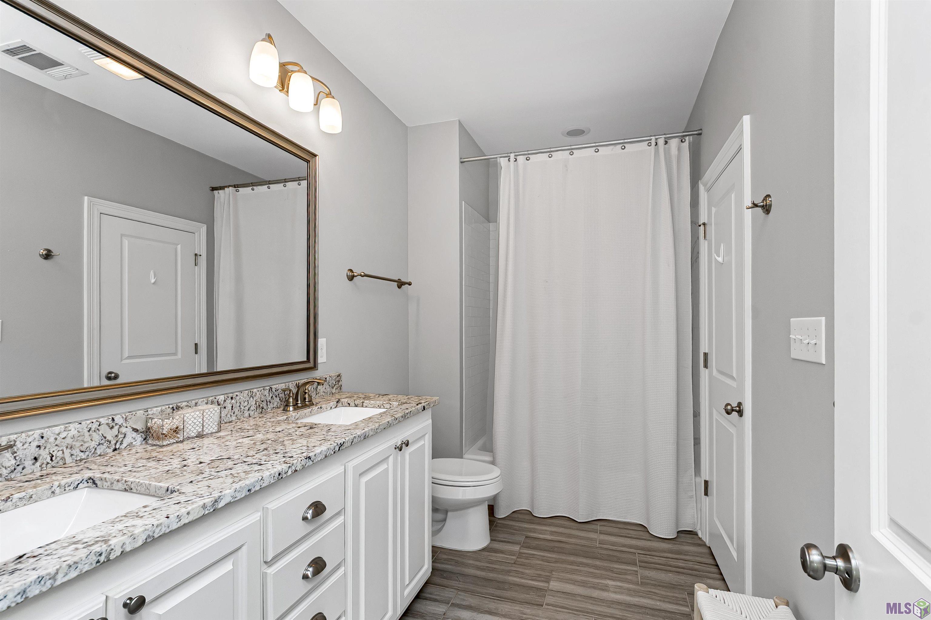 2018 Glasgow Avenue Baton Rouge, LA 70808 - Photo 22 of 37