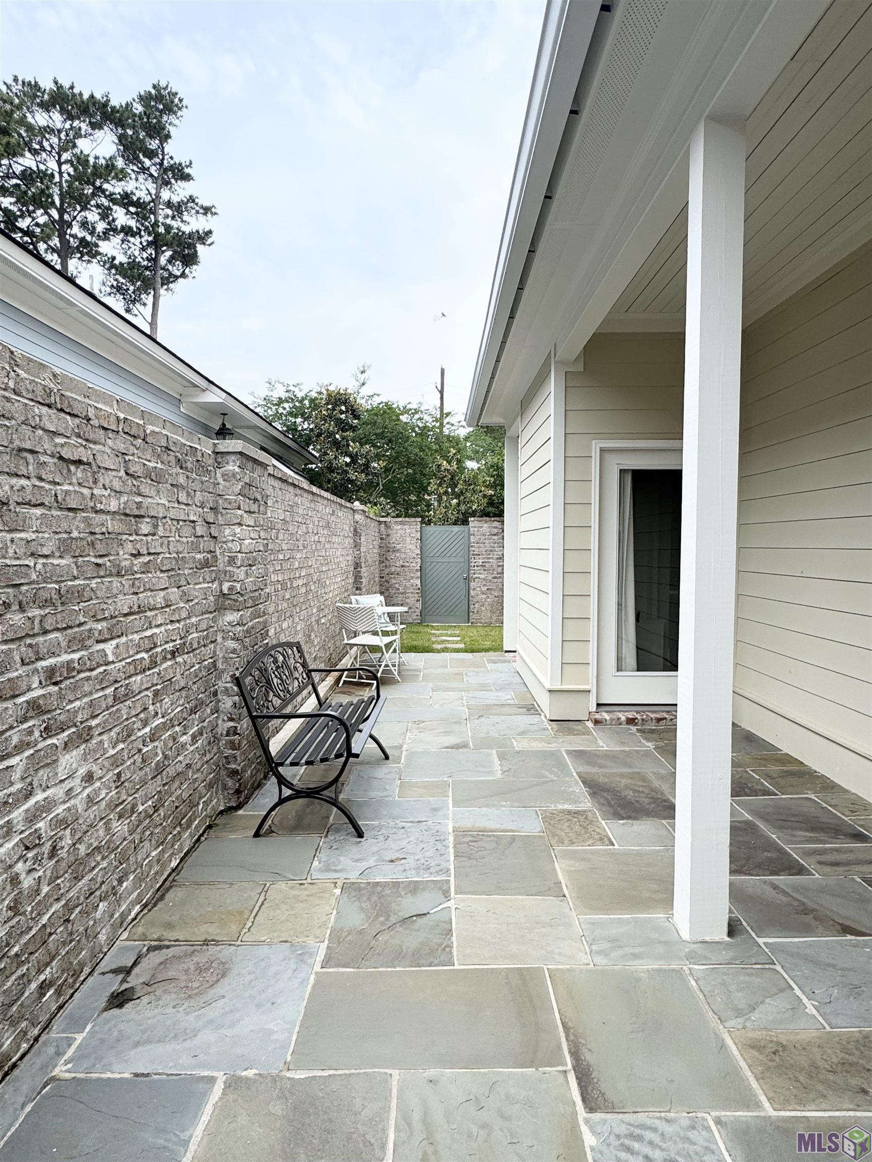 2018 Glasgow Avenue Baton Rouge, LA 70808 - Photo 30 of 37