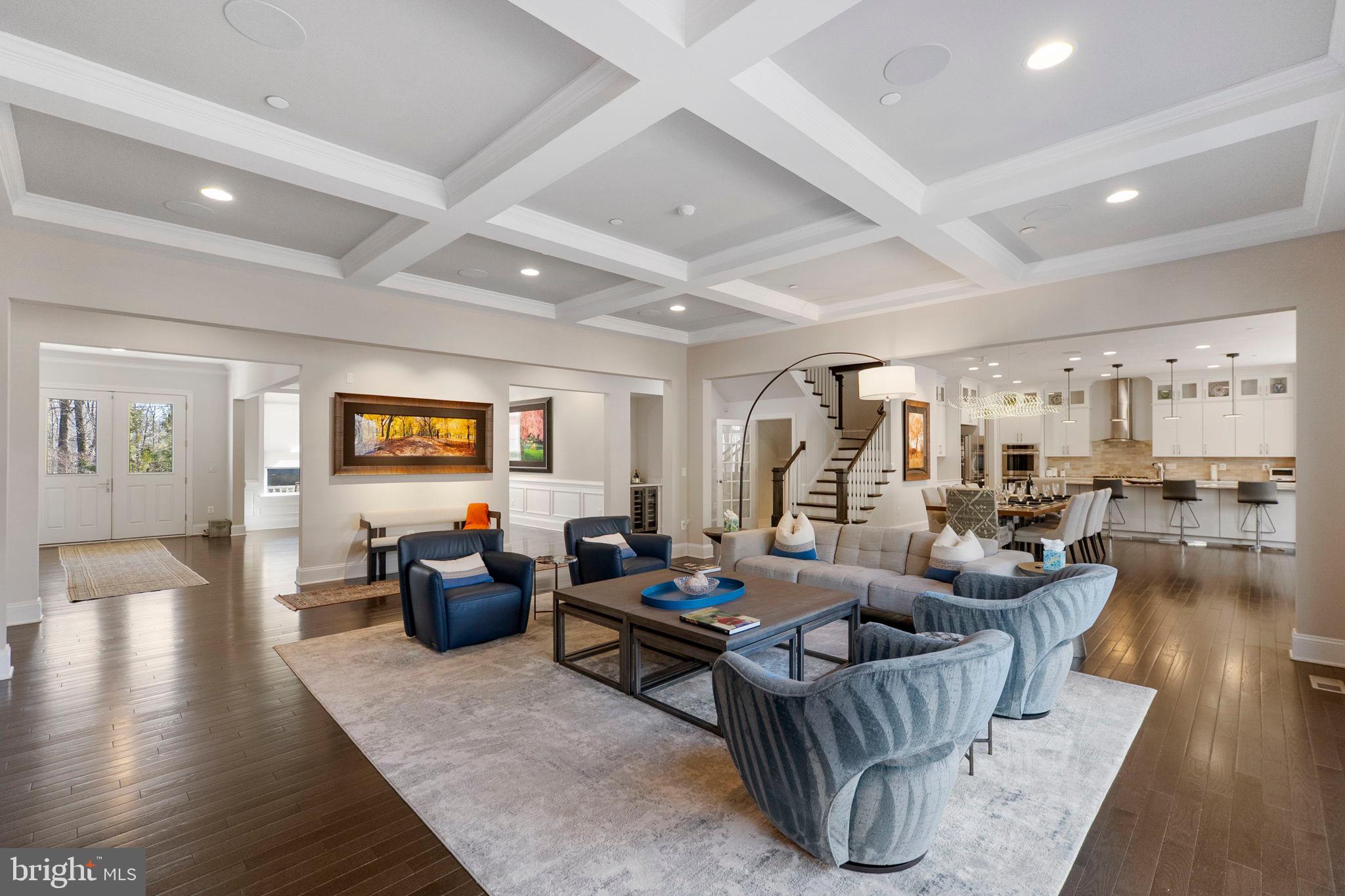 11760 Glen Mill Road Potomac, MD 20854 - Photo 4 of 64 a living room with furniture and wooden floor