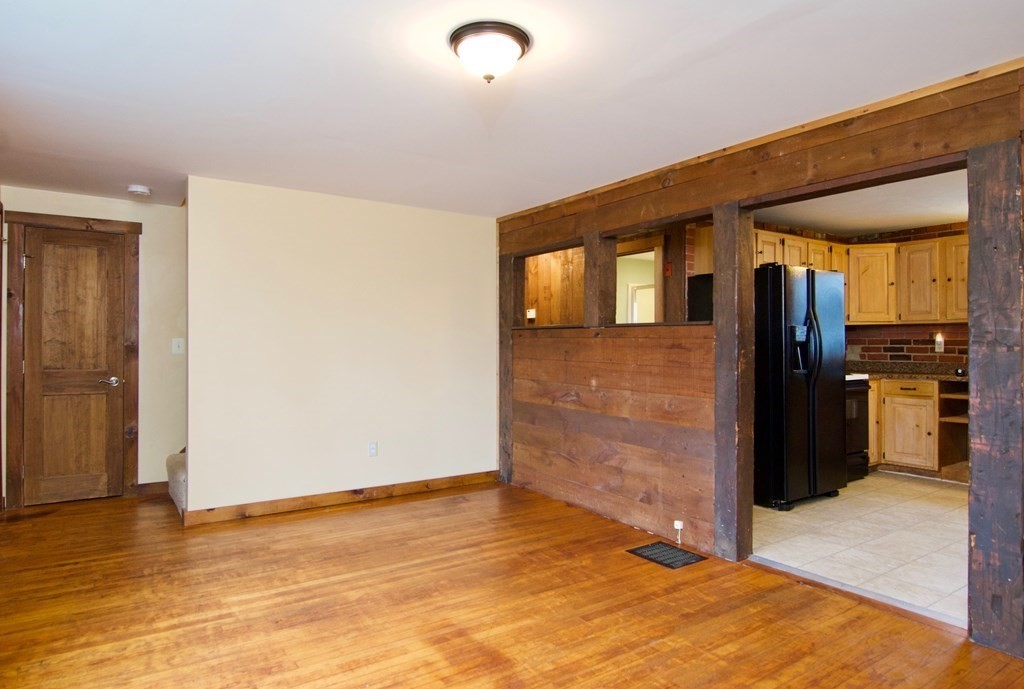 55 Smith Hanson Road North Brookfield, MA 01535 - Photo 10 of 42 Gallery Image 10