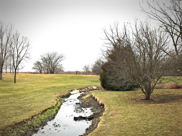 3557 East 1925th Road Ottawa, IL 61350 - Photo 2 of 20 a view of an ocean and beach