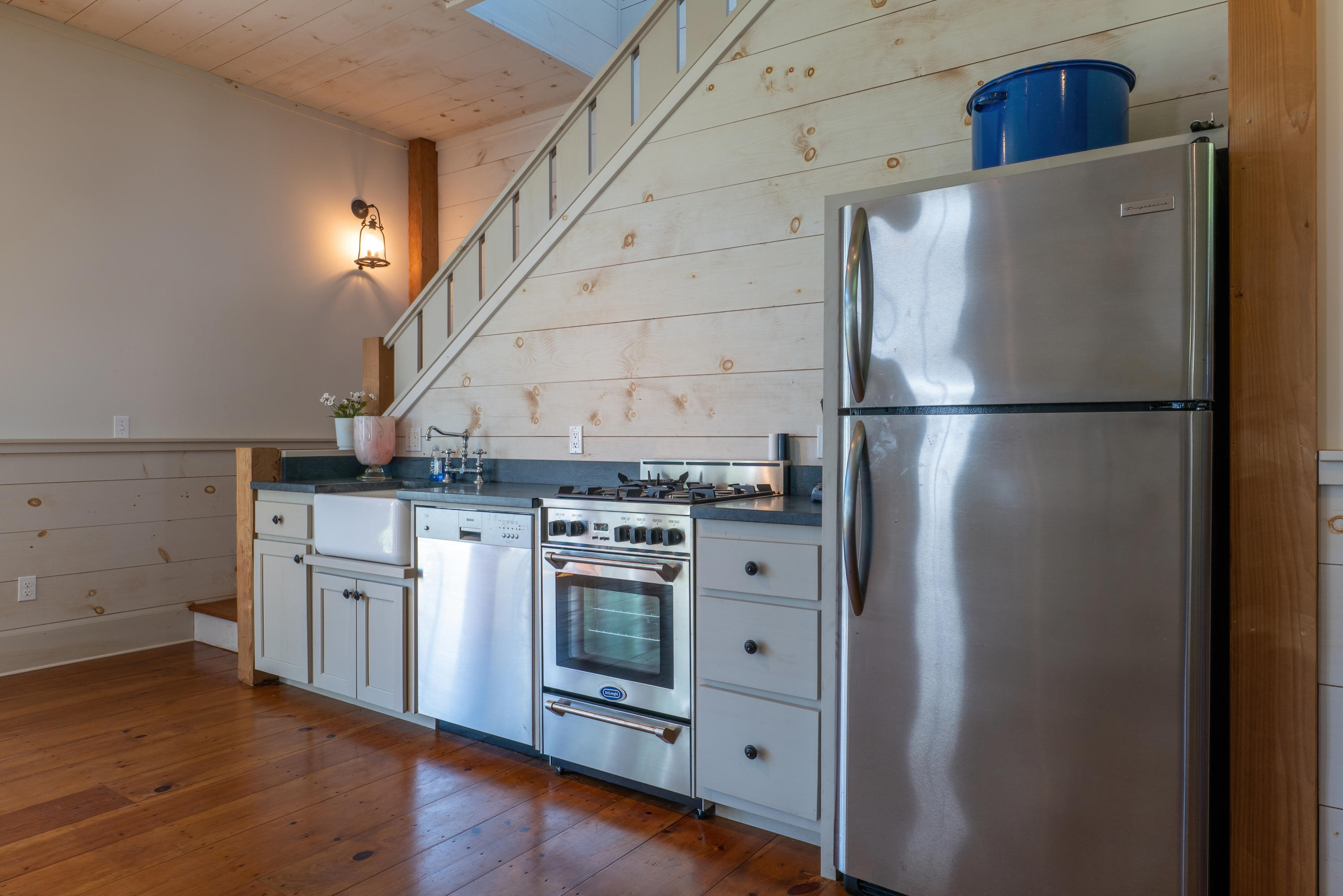 174 Perkins Street Castine, ME 04421 - Photo 53 of 70 172 Perkins HiRes (46)