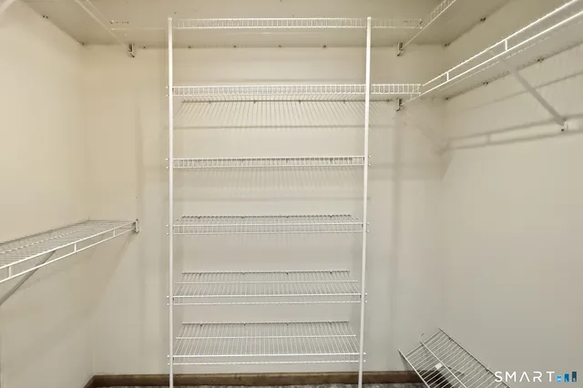 $519,900 | 95 Ash Drive, Hamden, CT 06518