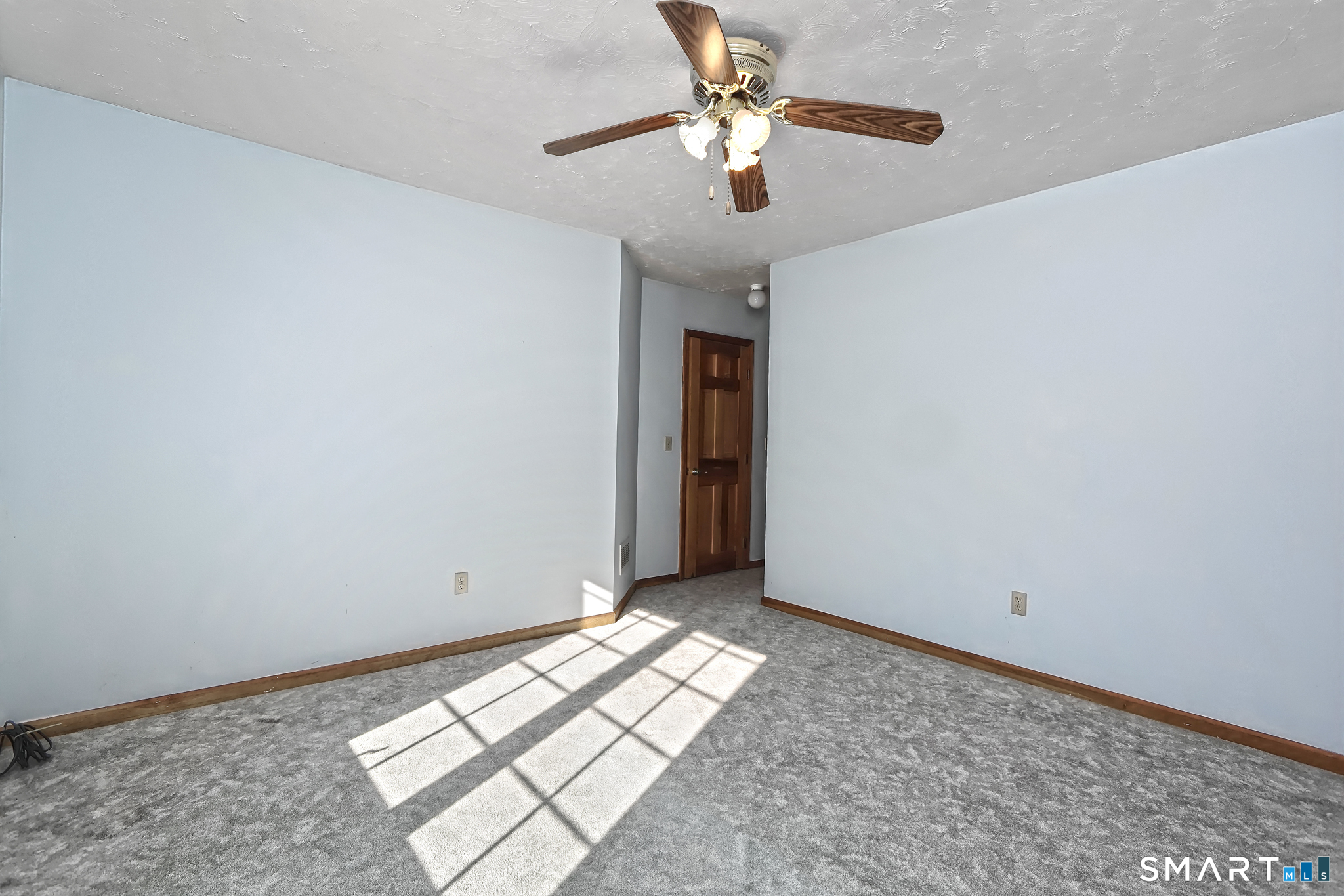 95 Ash Drive Hamden, CT 06518 - Photo 24 of 37