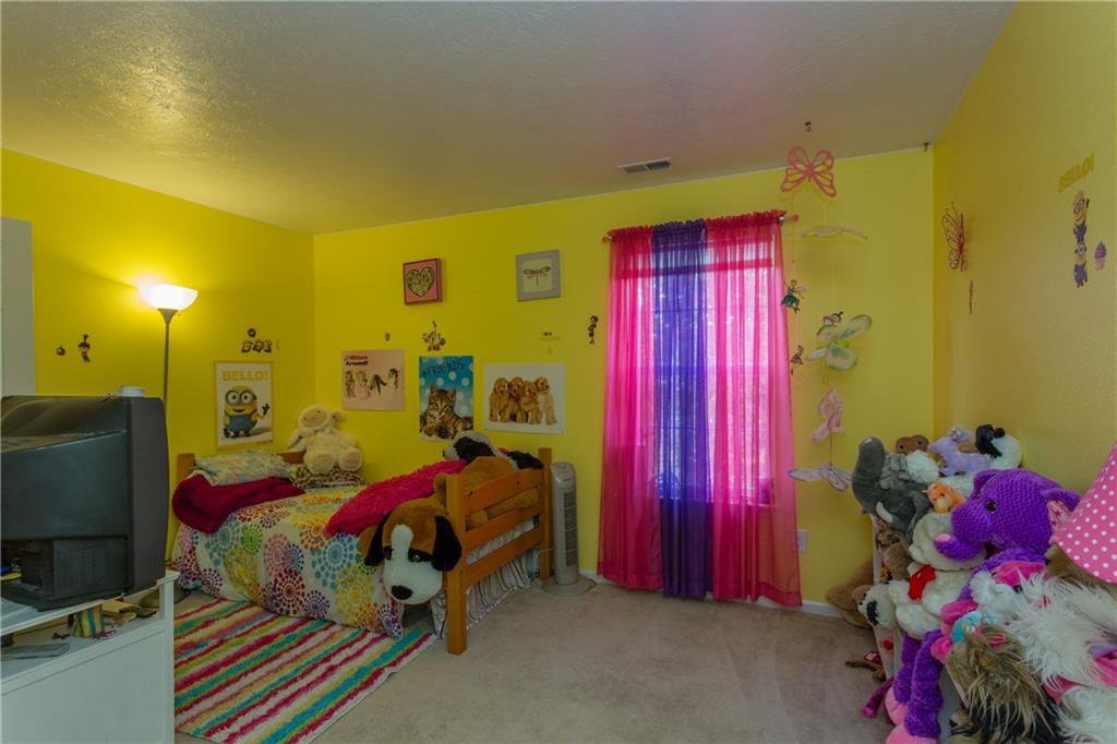 180 Rambling Road Greenfield, IN 46140 - Photo 14 of 19