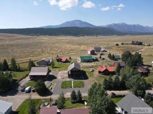 $990,000 | 3842 Whitecap Drive, Island Park, ID 83429