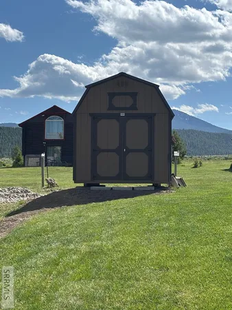 $990,000 | 3842 Whitecap Drive, Island Park, ID 83429