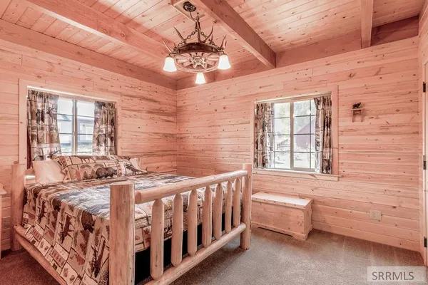 $990,000 | 3842 Whitecap Drive, Island Park, ID 83429