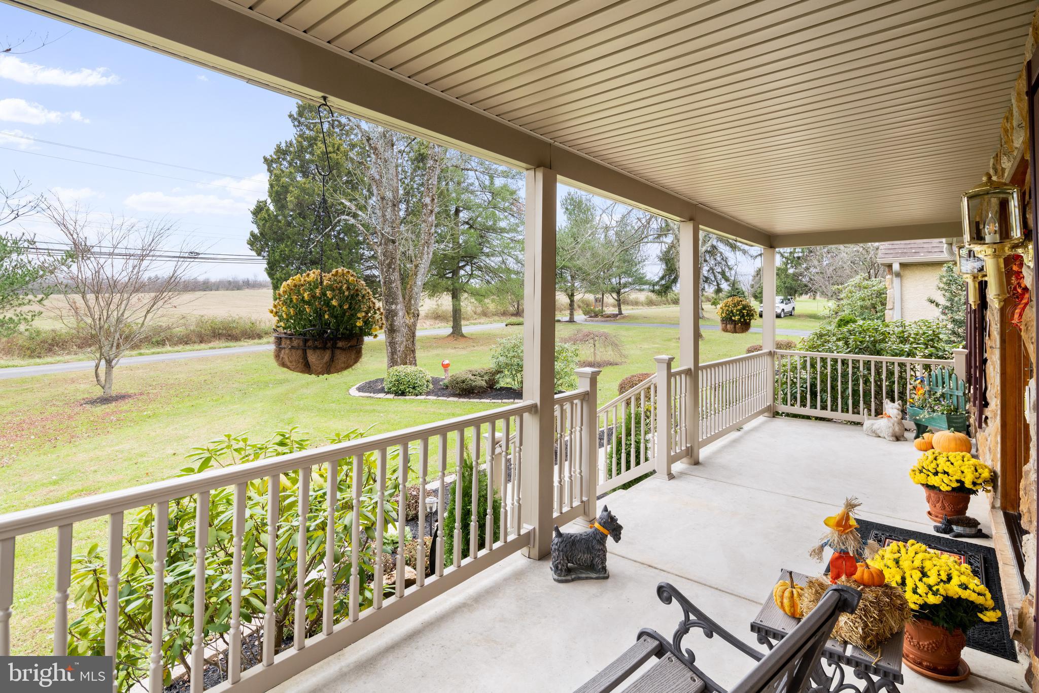 3556 Smith Road Furlong, PA 18925 - Photo 4 of 57 a view of a porch and garden