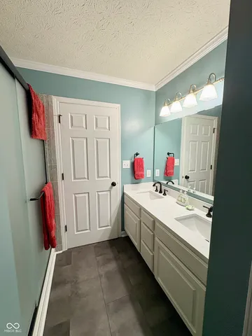 $334,900 | 7356 Oakview Drive, Avon, IN 46123