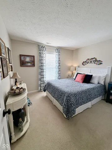 $334,900 | 7356 Oakview Drive, Avon, IN 46123