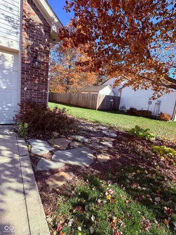 $334,900 | 7356 Oakview Drive, Avon, IN 46123