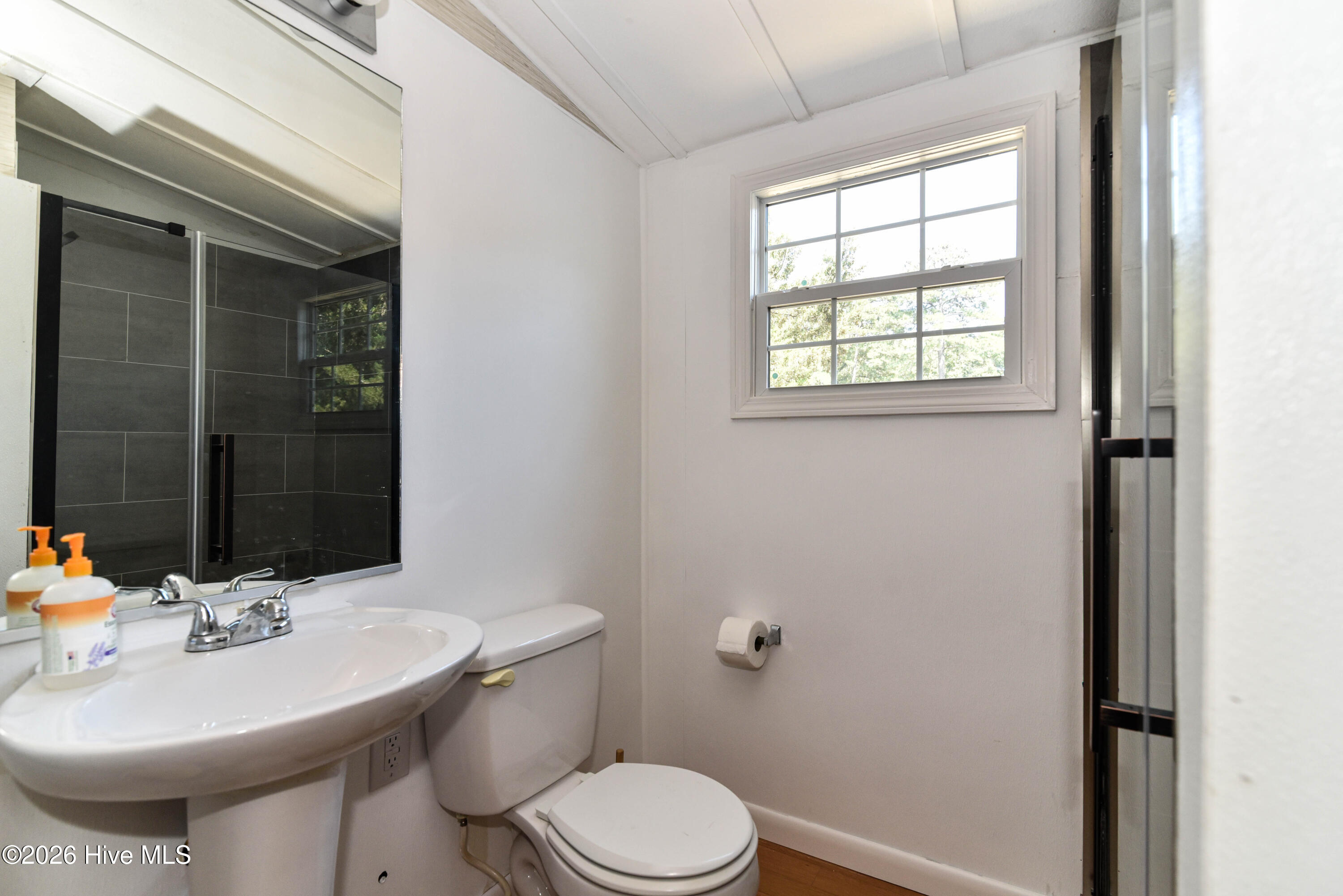 1306 Slick Hl Road Edenton, NC 27932 - Photo 8 of 31