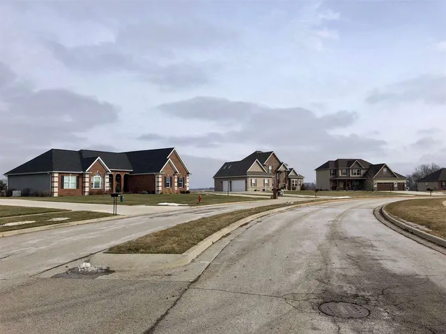 $35,000 | Lot 77 Hurff Drive, Elmwood, IL 61529
