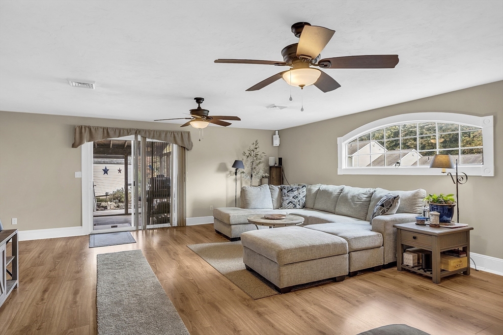 31 Maple Avenue Rutland, MA 01543 - Photo 20 of 40