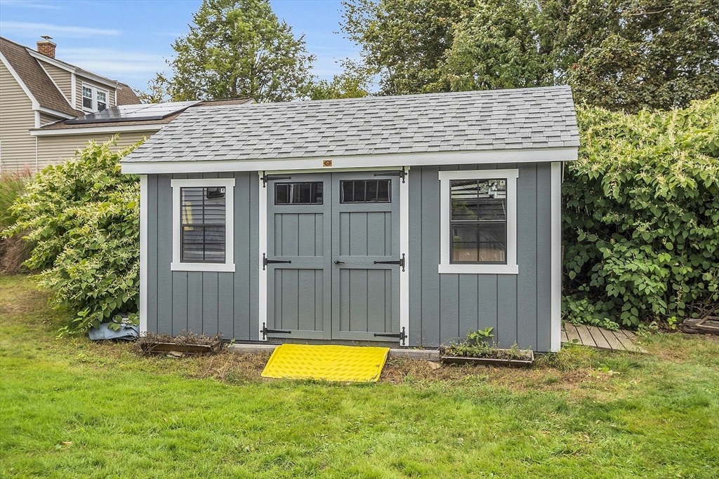 31 Maple Avenue Rutland, MA 01543 - Photo 4 of 40