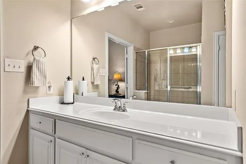 $435,000 | 3075 Willow Grove Boulevard, Unit 2502, McKinney, TX 75070