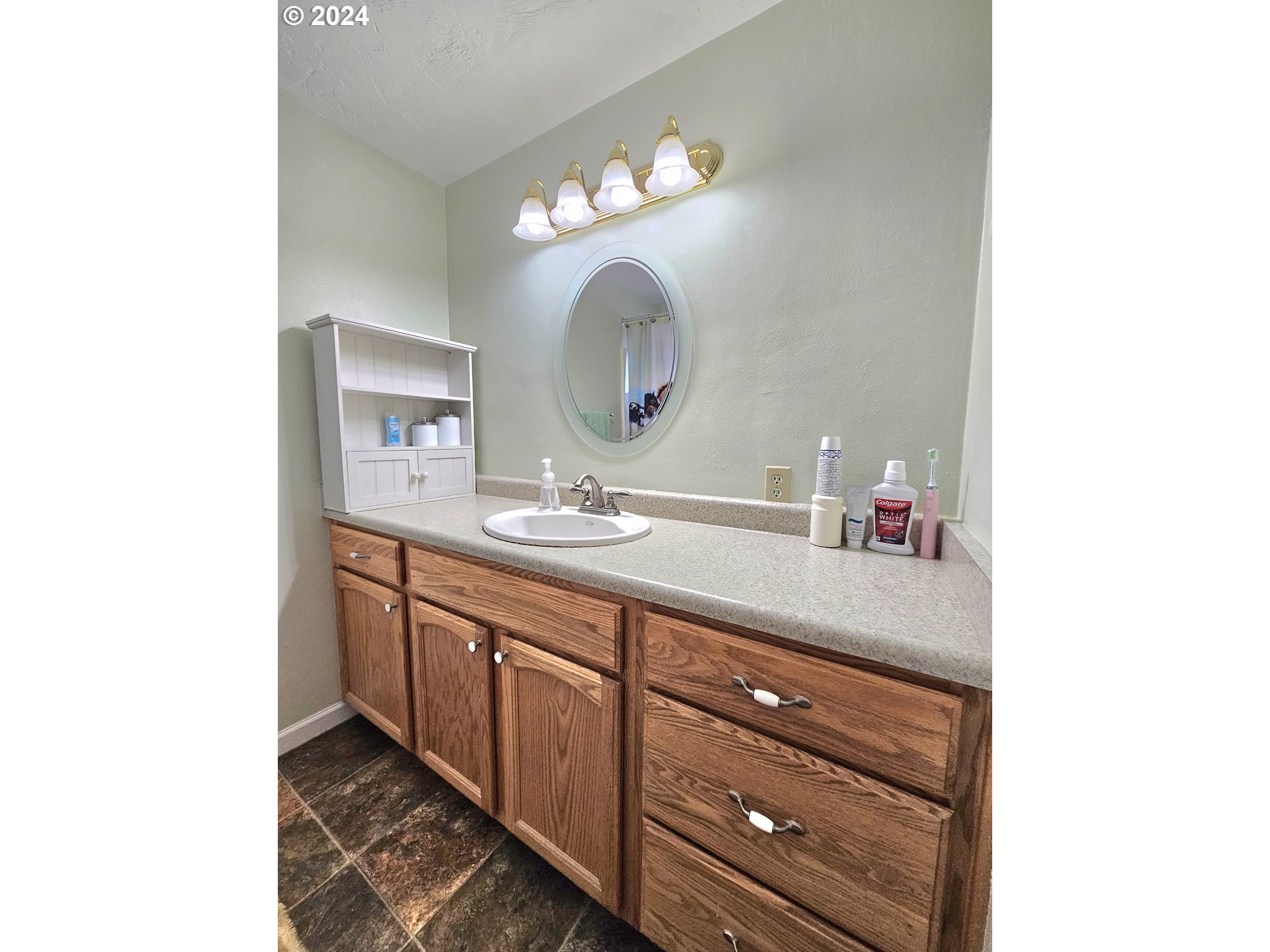599 Coburg Road, Unit 7A Eugene, OR 97401 - Photo 27 of 38 Gallery Image 27