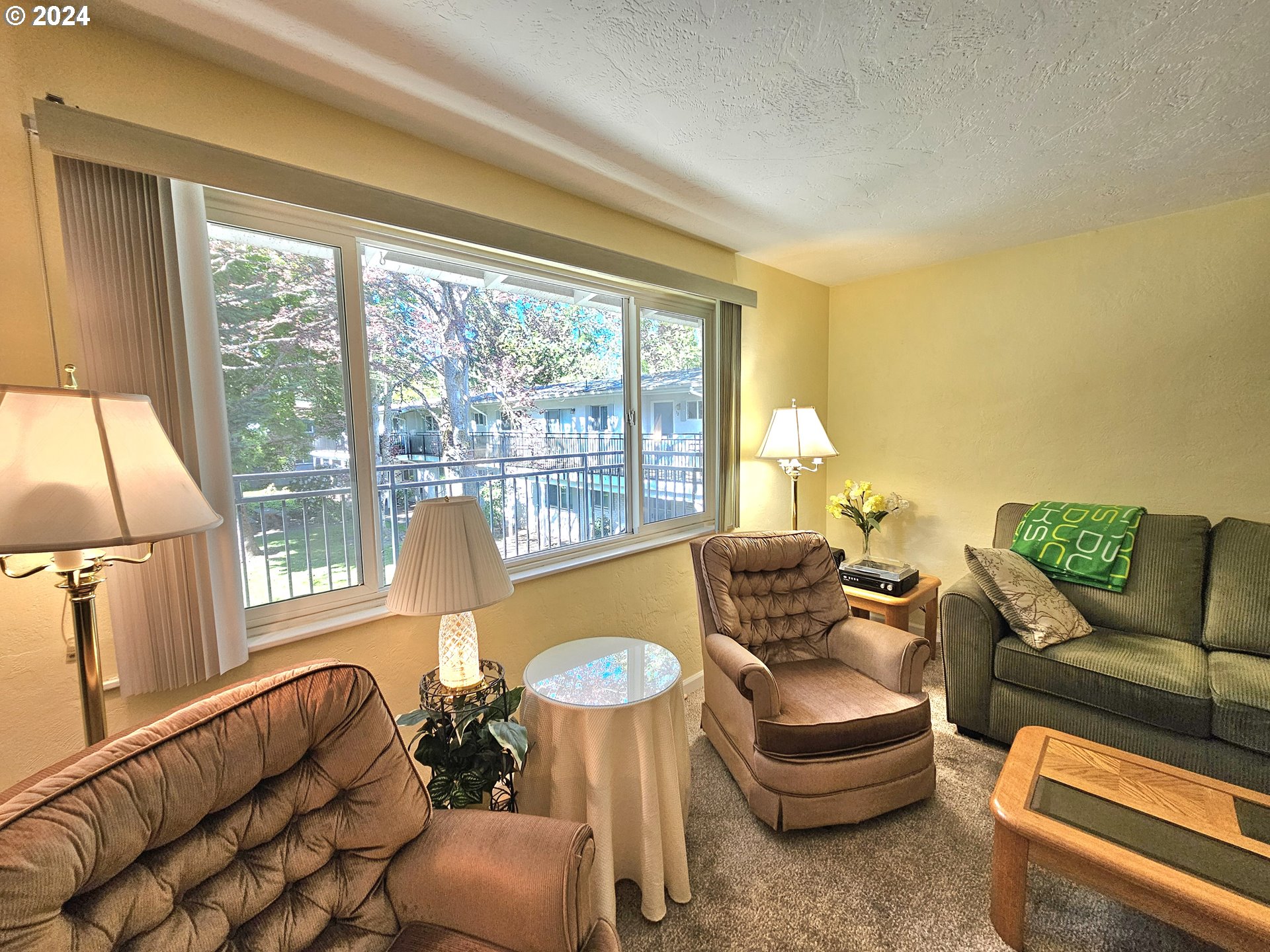 599 Coburg Road, Unit 7A Eugene, OR 97401 - Photo 28 of 38 Gallery Image 28