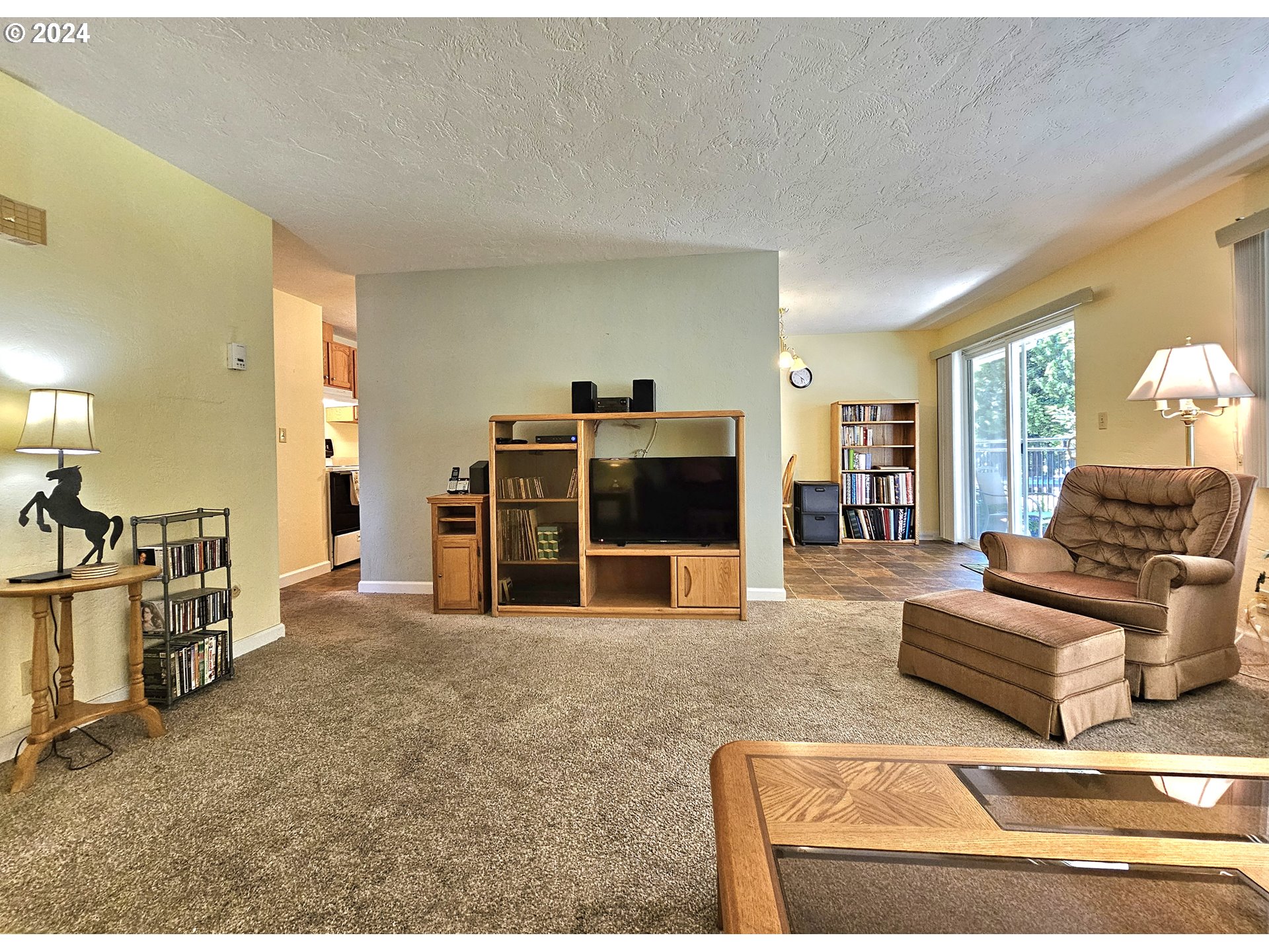 599 Coburg Road, Unit 7A Eugene, OR 97401 - Photo 8 of 38 Gallery Image 8