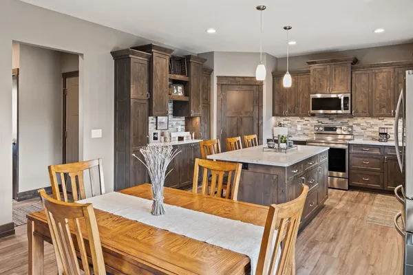 $609,900 | 309 Drumlin Loop, Ripon, WI 54971