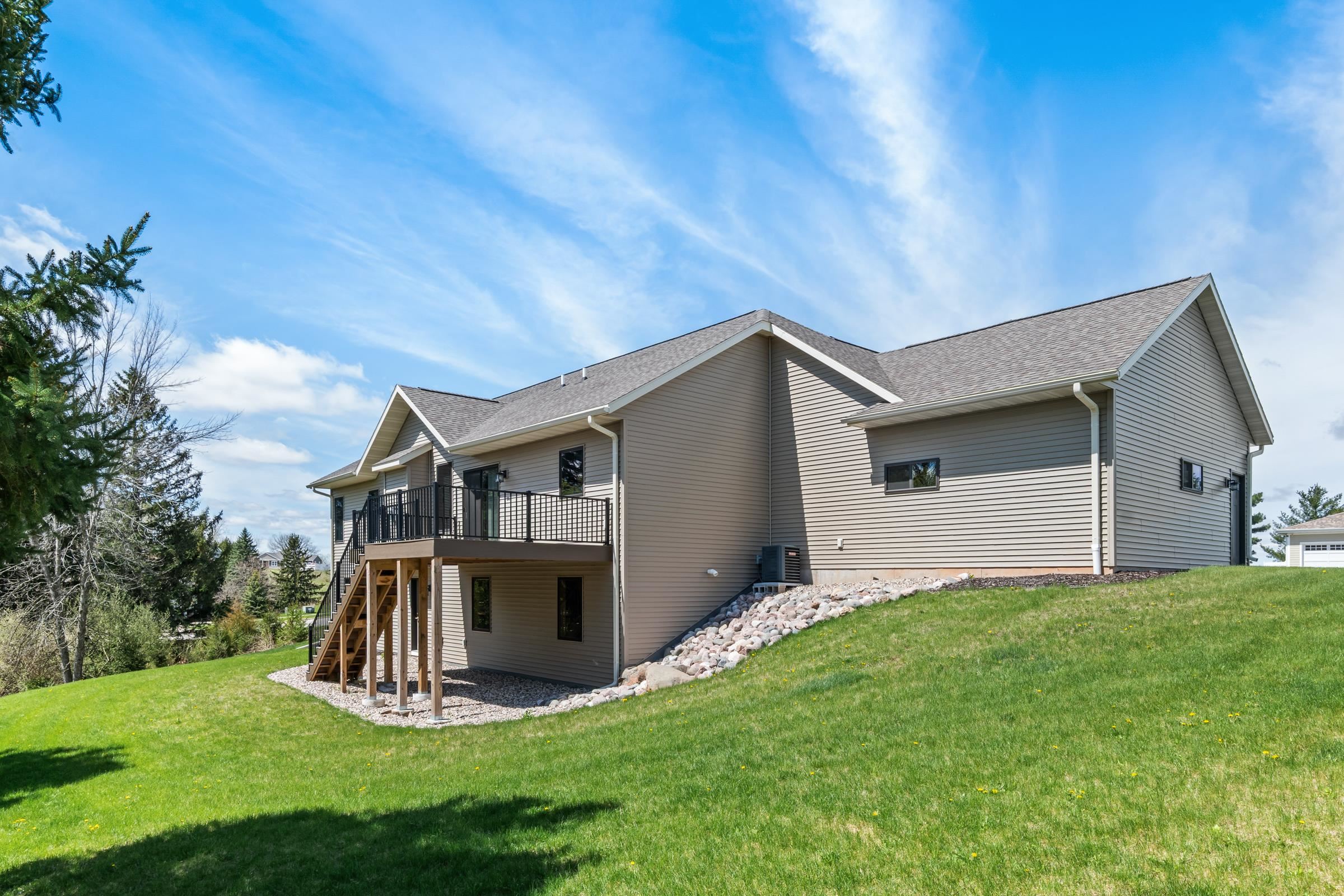 309 Drumlin Loop Ripon, WI 54971 - Photo 37 of 64