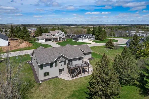$609,900 | 309 Drumlin Loop, Ripon, WI 54971