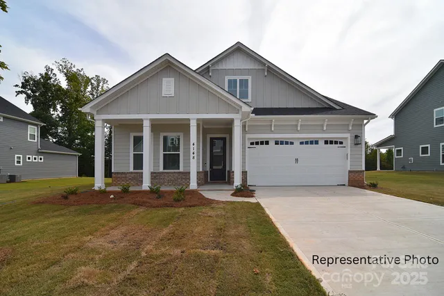 $640,000 | 4178 Millstream Road, Denver, NC 28037