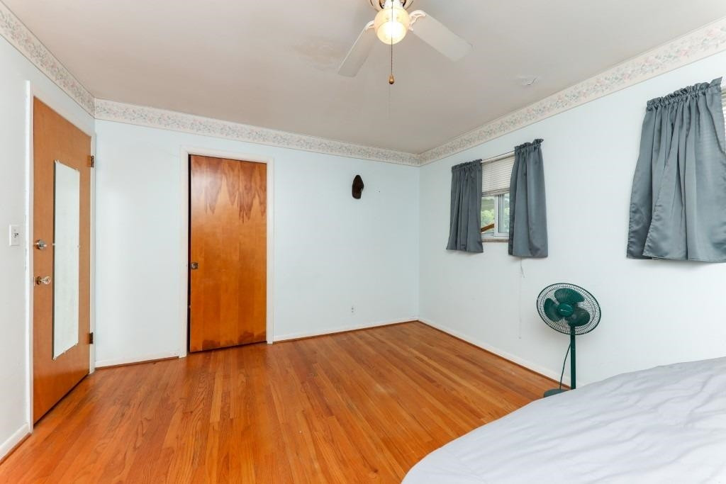 27231 Five Mile Road Redford, MI 48239 - Photo 8 of 16 Photo 8
