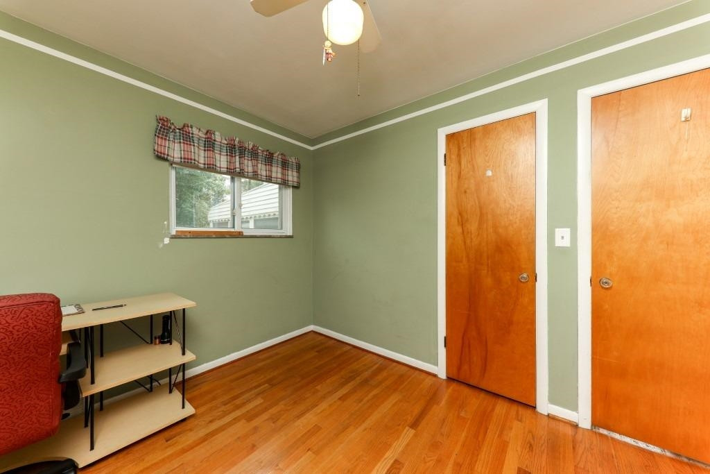 27231 Five Mile Road Redford, MI 48239 - Photo 10 of 16 Photo 10
