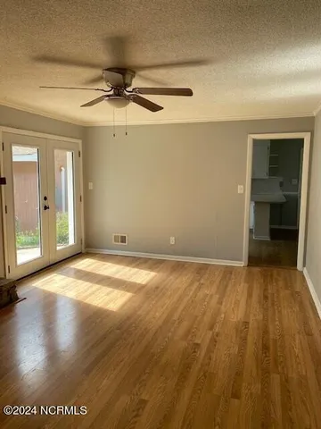 $2,000 | 3223 Chalmers Drive, Wilmington, NC 28409