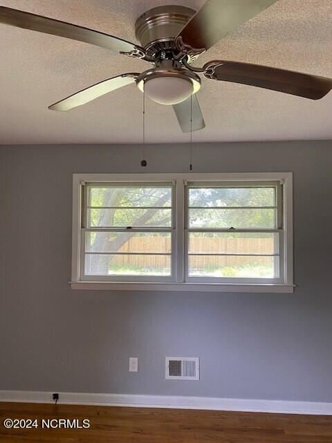 3223 Chalmers Drive Wilmington, NC 28409 - Photo 31 of 45 3323-13