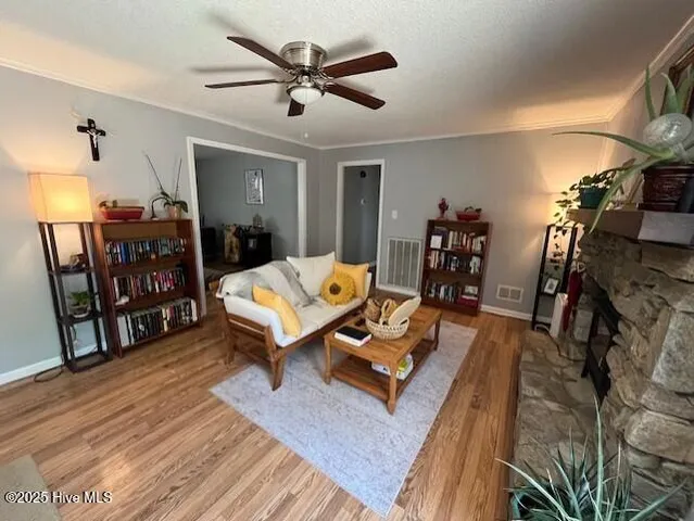 $2,000 | 3223 Chalmers Drive, Wilmington, NC 28409