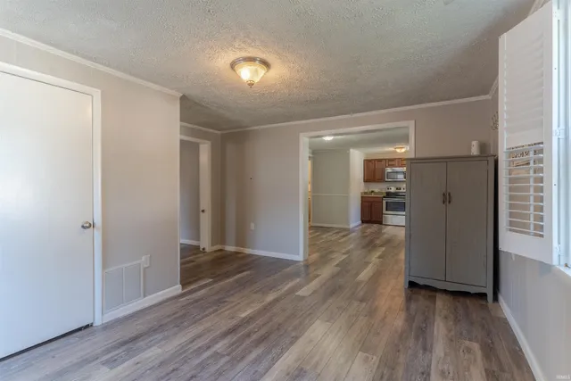 $184,900 | 424 East Oak Street, Boonville, IN 47601