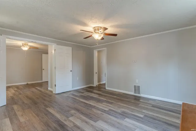 $184,900 | 424 East Oak Street, Boonville, IN 47601