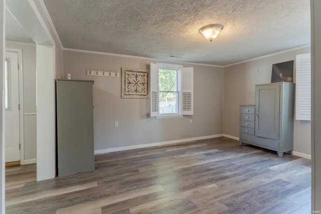 $184,900 | 424 East Oak Street, Boonville, IN 47601