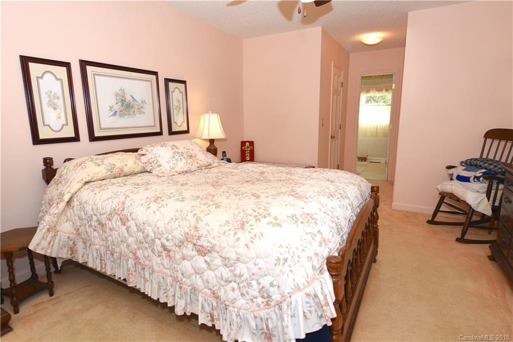 2197 Cardinal Loop Stanley, NC 28164 - Photo 8 of 22 Gallery Image 8