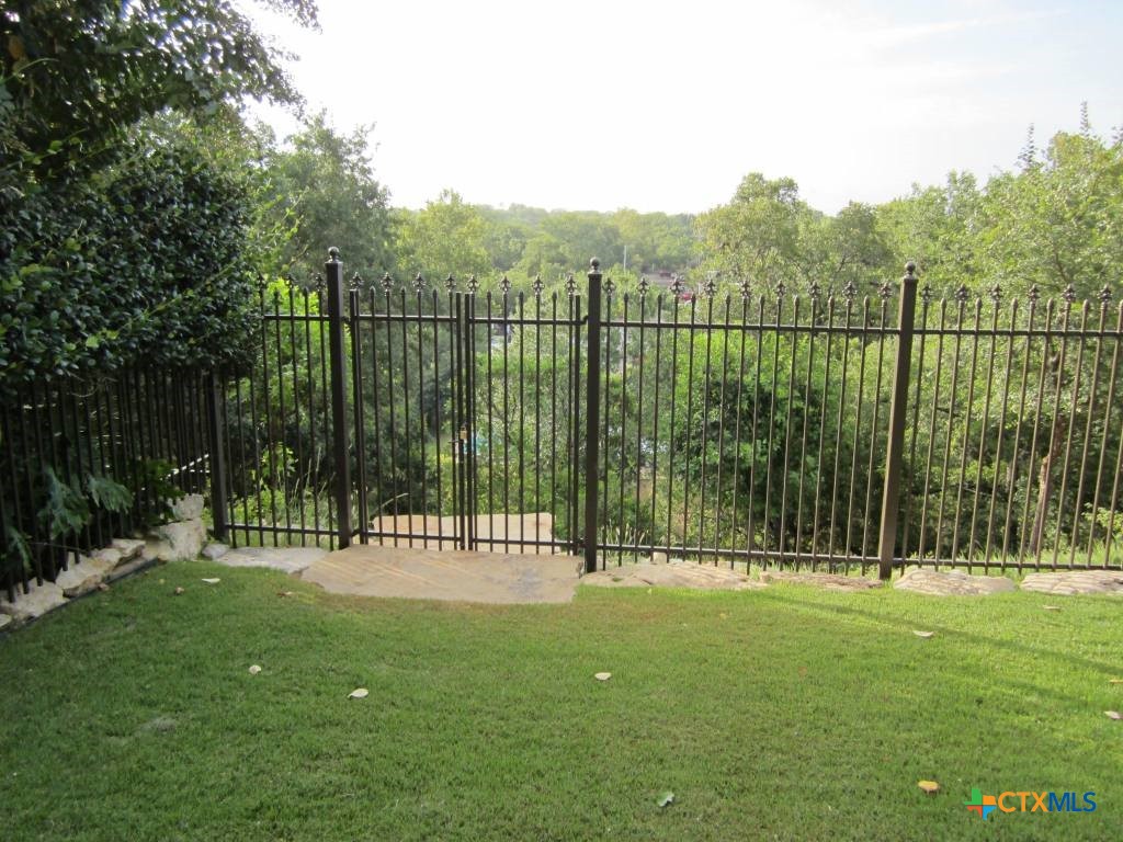 1108 Tuscan Ridge Drive New Braunfels, TX 78130 - Photo 42 of 47 a view of a park