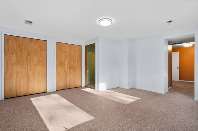 $499,000 | 1191 Shady Oaks Drive, Ann Arbor, MI 48103