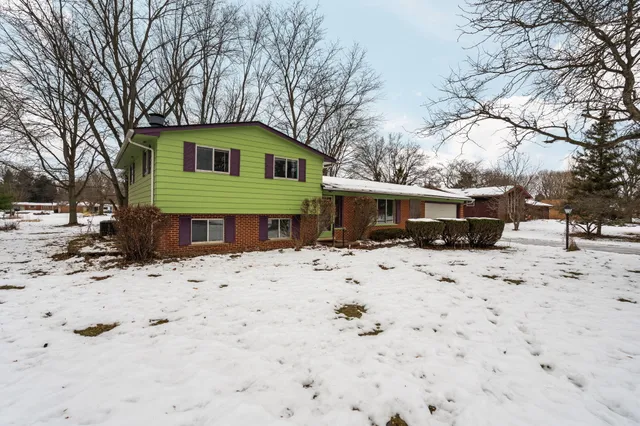 $499,000 | 1191 Shady Oaks Drive, Ann Arbor, MI 48103