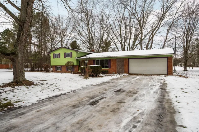 $499,000 | 1191 Shady Oaks Drive, Ann Arbor, MI 48103