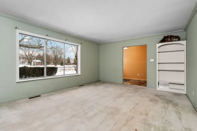 $499,000 | 1191 Shady Oaks Drive, Ann Arbor, MI 48103