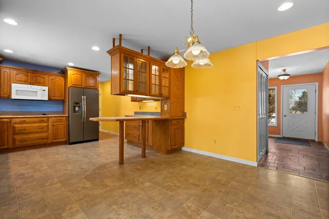 $499,000 | 1191 Shady Oaks Drive, Ann Arbor, MI 48103