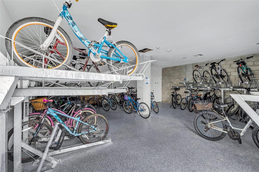 4822 Ocean Boulevard, Unit 8D Siesta Key, FL 34242 - Photo 59 of 69