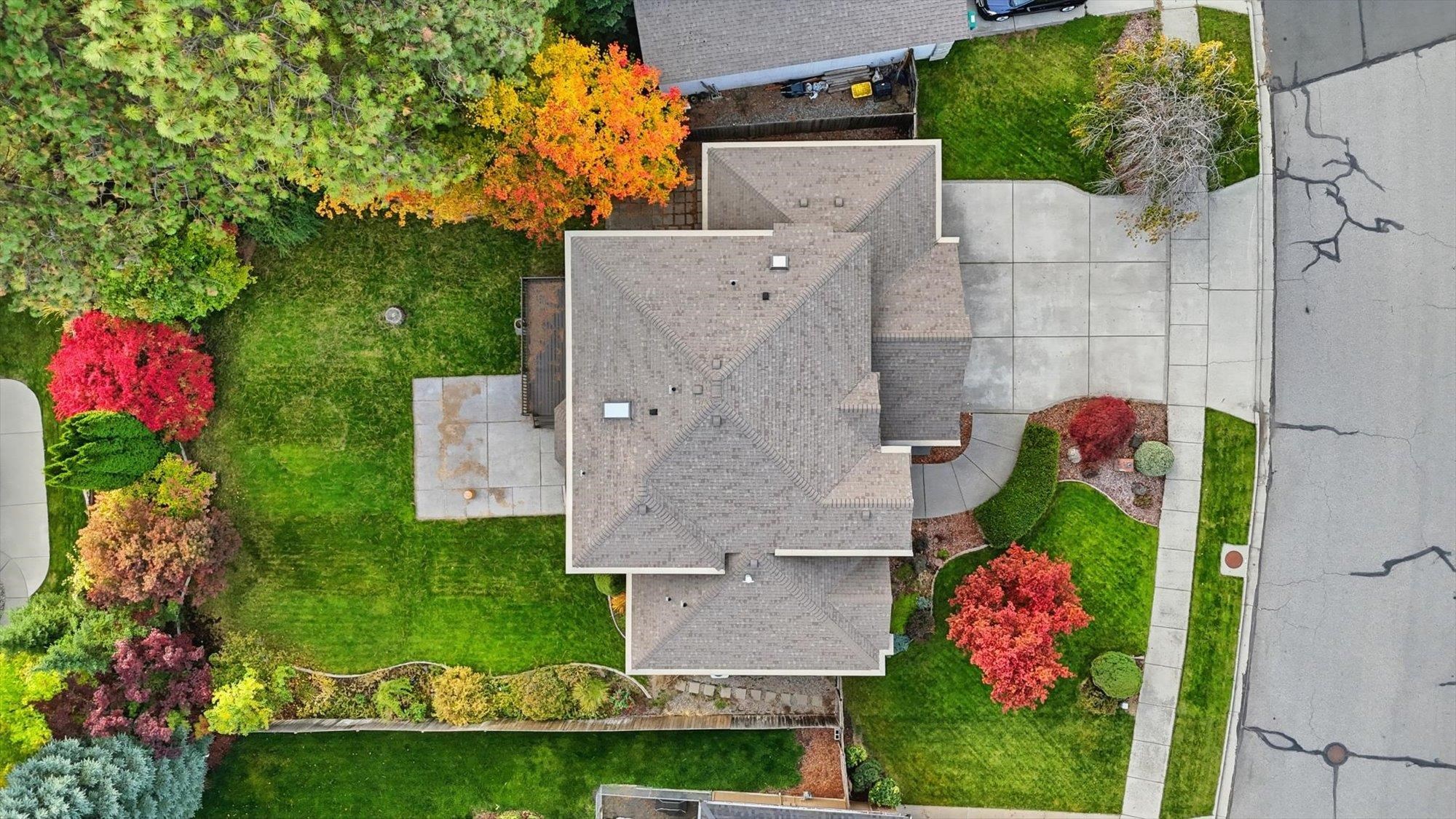 1602 East 53rd Avenue Spokane, WA 99223 - Photo 3 of 50