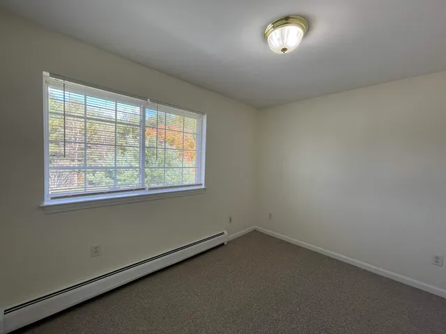 $1,669 | 3961 Old Brown Avenue, Unit 64, Manchester, NH 03103